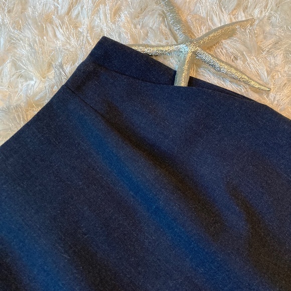 🆕 TRISTAN & ISEUT SKIRT - Picture 2 of 5